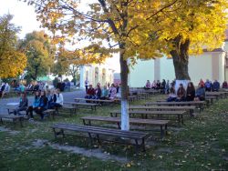 10 19-pilgrimage-04.JPG